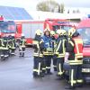 Mehr als 200 Helfer und Helferinnen waren am Samstag in Gundelfingen im Einsatz. Wegen einer möglichen Explosionsgefahr mussten etwa 1000 Menschen ihre Häuser verlassen.