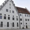 Das Landratsamt hat beschlossen, die Montessori-Schule in Deiningen wegen eines Verdachts auf eine Coronavirus-Infektion zu schließen.