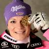 Wohl die letzte deutsche Kombinations-Weltmeisterin: Maria Höfl-Riesch posiert bei der WM 2013 in Schladming mit ihrer Goldmedaille. 	