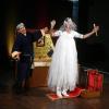 Die Münchner Compagnie Nik hinterfragte in ihrem Theaterstück spielerisch die Geschlechterrollen - nicht nur im Märchen.