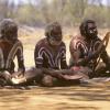 Es sind die Bilder, die Touristen lieben: Aborigines zeigen ihre Bumerangs, mit denen sie einst auf die Jagd gingen. 