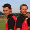 Fabian Herdin (links) und Thomas Lauter werden auch in der kommenden Saison gemeinsam den SC Altenmünster trainieren. 
