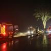 Auf der Staatsstraße 2013 nördlich von Markt Rettenbach ist es in der Nacht auf Sonntag zu einem schweren Verkehrsunfall gekommen, bei dem vier junge Leute getötet wurden. 