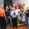 Die Kamera am Mann – oder an der Frau: Seit 50 Jahren gibt es den Fotoclub Burgau-Gundremmingen. Anlässlich der Jubiläums organisieren die Clubmitglieder in diesem Jahr zwei größere Fotoausstellungen. 	