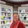 Irene Thurn sagt Adieu zu Krumbach. Die Buchhandlung in der Karl-Mantel-Straße wird schließen. Ab Januar ist Thurn nur noch in Burgau für ihre Kunden da. Die geliebte Leselust wird sie mitnehmen in die Buchhandlung Pflob. 	