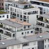 Wohnungen sind in Augsburg knapp und begehrt. Die Sozialverwaltung arbeitet derzeit an einer Satzung, die Fremdvermietungen verhindern soll.