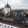 Völlig ausgebrannt ist der Dachstuhl des ehemaligen Jugendzentrums in Straubing.