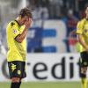 Dortmunds Mario Götze steht frustriert auf dem Spielfeld: Der BVB hat 0:3 gegen Olympique Marseille verloren.  