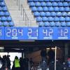 Der HSV baut die Uhr im Volksparkstadion ab.