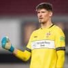 Gregor Kobel zeigt für den VfB Stuttgart beständig starke Leistungen. Daher wird über einen Wechsel zu Borussia Dortmund spekuliert. 