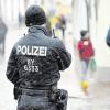 Zwei Millionen Überstunden bei der Polizei in Bayern. Wie geht es weiter bei der Polizei? (Symbol)