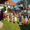 Der Kindergarten in Schmiechen ist 50 Jahre alt geworden. Zum Fest haben die Kinder etwas vorbereitet.