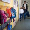 Der Bedarf an Kinderbetreuungsplätzen in Augsburg wächst. Doch die Stadt kommt mit der Schaffung von Kita-Plätzen nicht hinterher. 