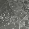 Im April 1945 machten Amerikaner Luftaufnahmen, darunter auch von diesen Feldern und Äckern. Dort befindet sich laut Stadtarchiv heute das Gewerbegebiet an der Pöttmeser Straße.