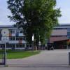 Der Schulhof der Mittelschule Merching steht außerhalb der Schulzeiten nicht mehr offen. 	