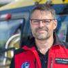 „Keiner stirbt, weil er keine Hilfe bekommt“: Der Anästhesist Björn Hossfeld ist unter anderem Leitender Notarzt des ADAC-Rettungshubschraubers „Christoph 22“ und spricht für Bayerns Notärztinnen und Notärzte.  	