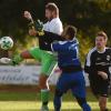 Blieben beim Sieg in Horgau ohne Gegentor: Ehekirchens Keeper Mehmet Özdemir und Rechtsverteidiger Jonas Zeller (rechts). 	