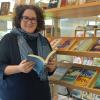 In ihren Urlaubskoffer packt sie gerne mal sieben bis acht Bücher: Stefanie Martin ist die neue Leiterin der Neuburger Stadtbücherei und beerbt damit Ralph Zaffrahn, der sich nach 30 Jahren in den Ruhestand verabschiedet hat.