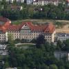 Auf dem ehemaligen Klinikareal sollen Wohnungen gebaut werden.