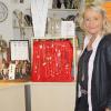Angelika Haiss-Wüst hat ihren Uhren-Schmuck Laden in der Rosenstraße und ist seit über 35 Jahren als Geschäftsfrau in Königsbrunn tätig. 	