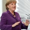 Angela Merkel und ihr Machtwort zum Betreuungsgeld: Im dauerhaft schwelenden Streit um das Betreuungsgeld hat Merkel (CDU) die geplanten Leistungen als "Gebot der Fairness" verteidigt.
