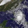 Der Nasa-Wettersatellit NOAA beobachtet den Hurrikan "Matthew". Wir erklären, wie ein solcher Wirbelsturm entsteht.