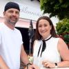 Martin und Caroline Kalchschmid haben ihre Schlemmerhütte in einem ehemaligen Supermarkt eröffnet. Traditionell mit Highlights nennen sie ihre Küche. 