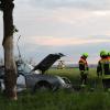 Glück im Unglück hatte ein 27-jähriger Autofahrer, der am Mittwochabend bei Lauingen von der B16 abgekommen war. 