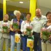 50 Jahre Damengymnastik in Horgau (von links) Gini Käsmayr, Inge Steer, Brigitte Hemm, Marina Riefel, Vorsitzender Jürgen Tögel und Abteilungsleiterin Renate Singer. 	