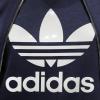 Der Sportartikelhersteller Adidas zieht Werbebudget von Facebook ab.