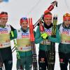 Vinzenz Geiger (l-r), Fabian Rießle, Johannes Rydzek und Eric Frenzel aus Deutschland. Auch 2023 sollen Medaillen her.