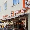 Monatelang herrschte um den Müller-Drogeriemarkt in der Friedberger Ludwigstraße ein Hoffen und Bangen.