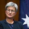 Seit mehr als 100 Tagen ist Krieg im Gazastreifen. Die australische Außenministerin Penny Wong hat nun eine dauerhafte Waffenruhe gefordert.