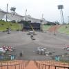 Eine Menge Arbeit, bevor die Bühne für die Bon-Jovi-Show im Münchner Olympiastadion bereitet war.