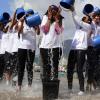 Im Sommer 2014 ging die Ice-Bucket-Challenge um die ganze Welt. Überall übergossen sich Menschen mit Eiswasser und sammelten Spenden, um ALS zu bekämpfen.