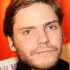 Daniel Brühl spielt Fußballpionier Konrad Koch