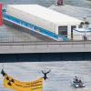 Umweltschützer-Protest gegen das Castorschiff auf dem Neckar.  	