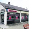 Die Stadt Friedberg kauft das Gebäude der Sparkasse in Rederzhausen und richtet dort eine Kindertagesstätte ein. 