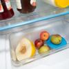 Ganz unten im so genannten Gemüsefach des Kühlschranks ist auch Platz für temperaturempfindliches Obst.