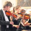 Junge Musiker und viel Talent: „Frisch gestrichen“ im Zedernsaal mit Sophia Thalmann und Julian Schad, zwei Erste Violinen. 