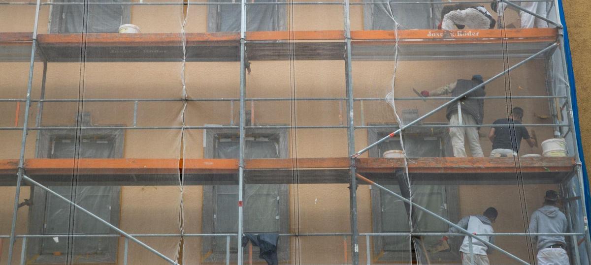 Diebe stehlen in Neu-Ulm Baugerüst