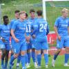 Nachdem Patrick Ekinci (Nummer sechs) zum 2:0 getroffen hatte, herrschte noch eher verhaltene Freude bei den FVI-Spielern. Foto: Roland Furthmair