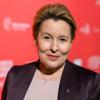 Franziska Giffey (SPD), Berliner Senatorin für Wirtschaft, Energie und Betriebe, kommt zu einer Preisverleihung.