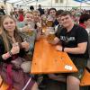 Der Donnerstag vor dem Pfingstwochenende bedeutet in Baar: Das Unterbaarer Brauereifest wird eröffnet. Zahlreiche Besucherinnen und Besucher genossen den Auftakt.