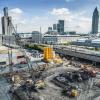 Einsatz der Bauer AG im Hochhausbau in Frankfurt. 