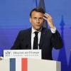 Der französische Präsident Emmanuel Macron fordert eine europäische Verteidigungsstrategie mit einer gemeinsamen Rüstungsindustrie und einer über Fonds der EU finanzierte beschleunigte Aufrüstung.