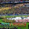 Die Mannschaften stellen sich vor dem Finale der Champions League auf, Finale zwischen Borussia Dortmund und dem FC Bayern München, im Wembley-Stadion in London, Großbritannien, 25. Mai 2013. ZDF und DAZN übertragen das Endspiel 2024 an selber Stelle.