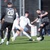 Sascha Mölders (rechts, dunkles Trikot) verlässt den TSV Landsberg nach Saisonende. 