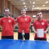 So sehen Sieger aus: Der TSV Rain II, mit (von links) Thomas Simonis, Matthias Nothofer und Eduard Weirich, setzte sich beim Final Four im Bezirkspokal der Bezirksligisten durch.