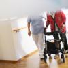 Hauptproblem in den kommenden Jahren laut Pflegereport: Immer mehr Ältere brauchen pflegerische Unterstützung.
